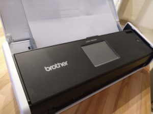 papierloses Büro - Brother ADS-1600W - günstiger Duplexscanner