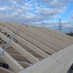 Dachstuhl, Innenwände und statische Grundlagen Der Dachstuhl ist da